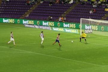 0-2. Diego Costa anota el segundo gol.