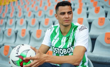 El volante terminó su contrato en China en 2021 tras 10 años. Gio Moreno aseguró a su regreso a Colombia que se retiraría, sonó para Millonarios cuando Miguel Ángel Russo estuvo, pero él jugador sabía que solo aceptaría la oferta del equipo de sus amores. Así fue como en 2022 aceptó, fue una de las grandes alternativas y salió campeón.