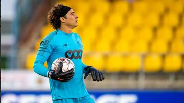El portero mexicano fue titular ante el Cercle Brugge y mantuvo por segunda semana consecutiva su portería imbatida.
