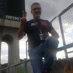 R. Márquez: "Le decimos a Marc que haga los deberes aquí"