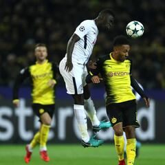 Tottenham de Dávinson remonta y gana el grupo del Real Madrid