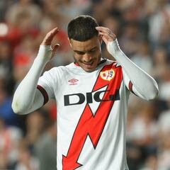 De Tomás, un encaje difícil en el Rayo de Andoni Iraola