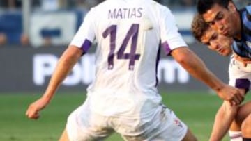 Mat&iacute;as Fern&aacute;ndez ante Atalanta.