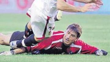 <b>PESE AL PATO. </b>El Sevilla se impuso al Getafe pese a la buena sobriedad del Pato Abbondanzieri, en la imagen ante Maresca.