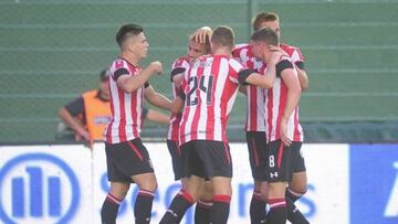 Banfield 0 - Estudiantes 2: resumen, goles y resultado