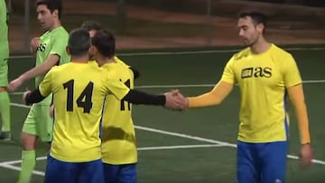 Cr車nica Cinco D赤as 每 EIU University (2-8). Liga de las Picas - Liga As
