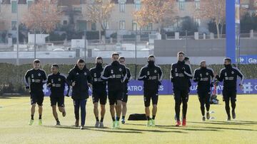 BALCAZA/ PHOTOGENIC/ 11/12/2019. VALLADOLID, CASTILLA Y LEÃN. Entrenamiento del Real Valladolid. Kiko Olivas, Alcaraz, Luismi, Oscar Plano, Sandro, Toni