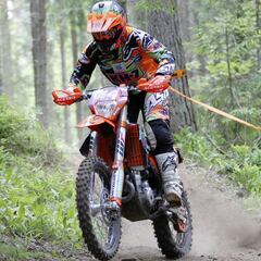 Laia es tercera en Finlandia y debe familiarizarse con la KTM