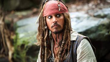 Johnny Depp regresa a la saga Piratas del Caribe con el nuevo tr&aacute;iler de La venganza de Salazar.