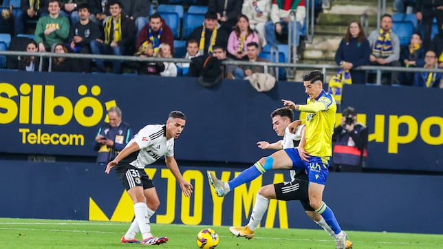 Burgos-Cádiz: TV, horario y cómo ver LaLiga Hypermotion online