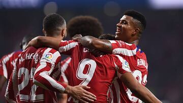 MADRID, SPAIN - SEPTEMBER 10: Reinildo of Atletico de Madrid celebrates with teammates their team scored their 4th goal during the LaLiga Santander match between Atletico de Madrid and RC Celta at Civitas Metropolitano Stadium on September 10, 2022 in Madrid, Spain. (Photo by Denis Doyle/Getty Images)