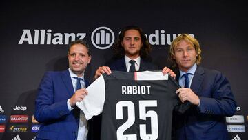 Rabiot menosprecia al PSG en su presentaci¨®n: "La Juve est¨¢ un paso por delante"