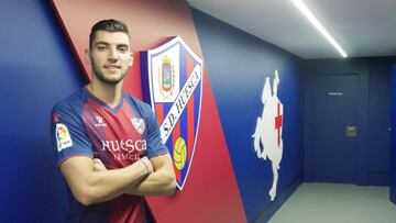 Rafa Mir: "Venir al Huesca es la mejor opción"