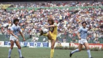 Pumas tendrá que inspirarse en el América para la remontada