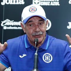 ‘Tuca’ pide paciencia a la afición de Cruz Azul