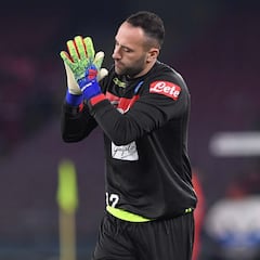 Las 14 figuras que James se encontrará si llega a Napoli