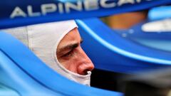 Fernando Alonso (ESP) Alpine F1 Team A521.
 Bahrain Grand Prix.