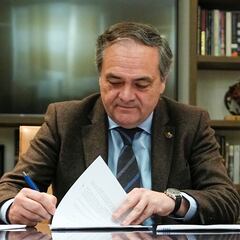 Aperribay: “Ojalá tengamos muchos años juntos con Imanol”