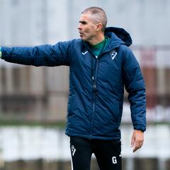 Garitano se pone a 200