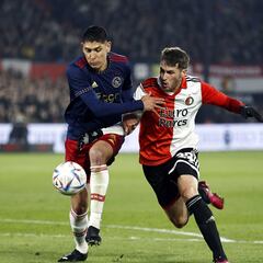 Edson Álvarez y Jorge Sánchez se imponen a Santi Giménez y jugarán la final de la copa neerlandesa