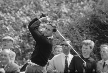 En 1963, el neozelandés Bob Charles se convirtió en el primer golfista de su país en ganar el Open... y también en el primer zurdo en conquistar un major. Después vendrían Phil Mickelson, Bubba Watson o Mike Weir.