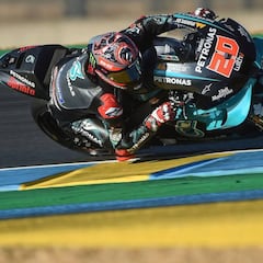 Un Quartararo intratable y un Mir obligado a la remontada