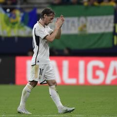 Modric acecha a Puskas