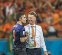 Van Persie: "Ha sido eufórico, pero debemos ser realistas"
