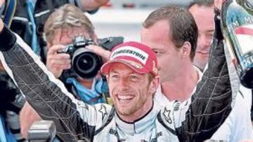 <b>VIRTUAL CAMPEÓN. </b>Button domina a placer el campeonato y nada parece poder perturbarle.