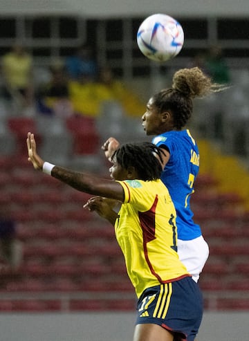 La Selección Colombia perdió 1-0 ante Brasil en cuartos de final y quedó eliminada del Mundial Femenino Sub 20. La Canarinha, a semis.