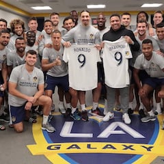 Ronaldo visita al Galaxy de Ibra y los hermanos Dos Santos