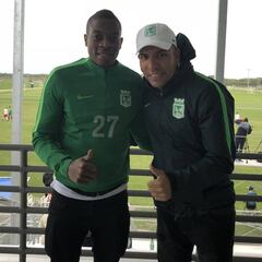 Nacional oficializa fichajes de Braghieri y Helibelton