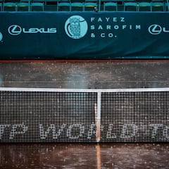 Las fuertes lluvias suspenden la segunda jornada en Houston