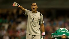 Keylor Navas suffers when facing Lionel Messi and FC Barcelona