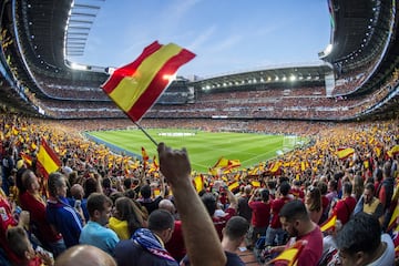 Spain 3-0 Italy: The best photos