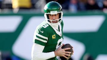 Aaron Rodgers se acerca a los Steelers; Justin Fields a los Jets