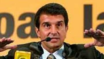 <b>GANCHO.</B> Laporta utilizó el posible fichaje de Beckham como gancho electoral.