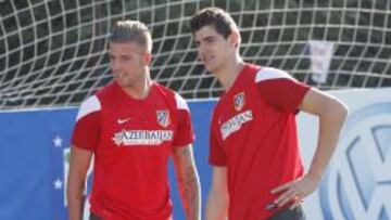 Alderweireld y Courtois.