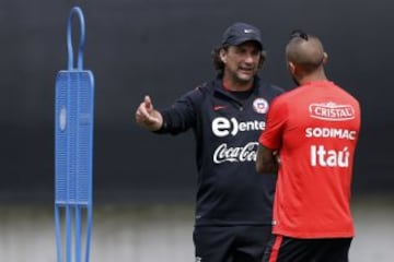 Arturo Vidal, a 10 años de su debut en la Roja.