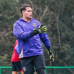 “Tenía pensado no jugar más... Pido disculpas a los hinchas por cómo llegué físicamente”