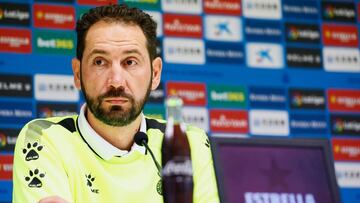 Machín: "No queremos ser un convidado de piedra del Atlético"