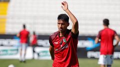 Pablo Alvarado: "Me gustó vivir acá; Chile me parece un lugar adecuado para mí"