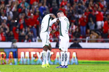 during the 2nd round match between Atlas and Leon as part of the Liga BBVA MX, Torneo Clausura 2025 at Jalisco Stadium, on January 18, 2025 in Guadalajara, Jalisco, Mexico.