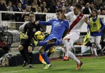 Bale con el balón.