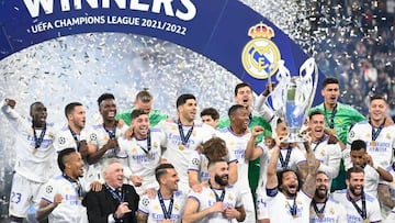 PARIS, FRANCE - MAY 28 : Courtois Thibaut of Real Madrid elected man of the match and winner of the cup during the UEFA champions league final match between Real Madrid and Liverpool FC on Stade de France May 28, 2022 in Paris, France, 28/05/2022 ( Photo by CROCHET / Photonews via Getty Images)