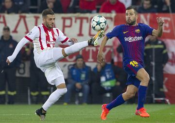 Diogo figueras y Jordi Alba.