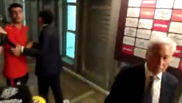 Morata enfurecido en zona mixta: "¡Que te diga Salva Sevilla lo que me ha dicho!"