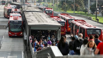 Transmilenio buses run on an avenue during "No Car Day" in Bogota, Colombia February 2, 2023. REUTERS/Luisa Gonzalez