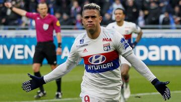 Soccer Football - Ligue 1 - Olympique Lyonnais vs Saint-Etienne - Groupama Stadium, Lyon, France - February 25, 2018   Lyon&#039;s Mariano celebrates scoring their first goal    REUTERS/Emmanuel Foudrot