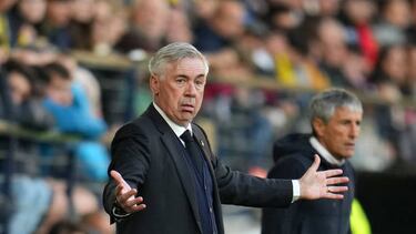 VILLARREAL, SPAIN - JANUARY 07: Carlo Ancelotti, Head Coach of Real Madrid reacts during the LaLiga Santander match between Villarreal CF and Real Madrid CF at Estadio de la Ceramica on January 07, 2023 in Villarreal, Spain. (Photo by Aitor Alcalde/Getty Images)